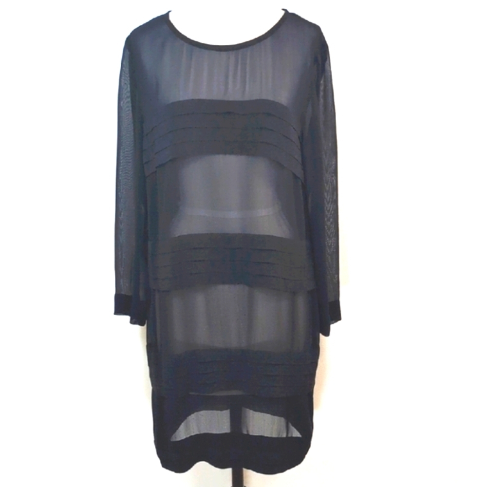 Vintage C Little sheer, tiered, midi shift dress W buttons up the back. Sz 10